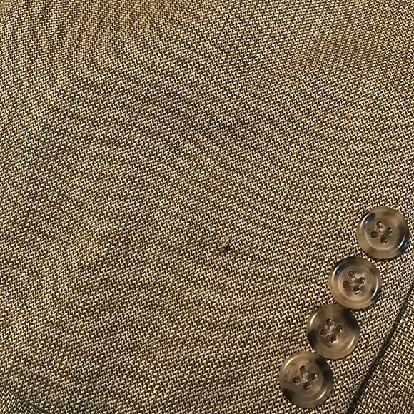 Joseph A bank - Picture 9 of 17